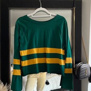 BP long wide sleeve stripped shirt